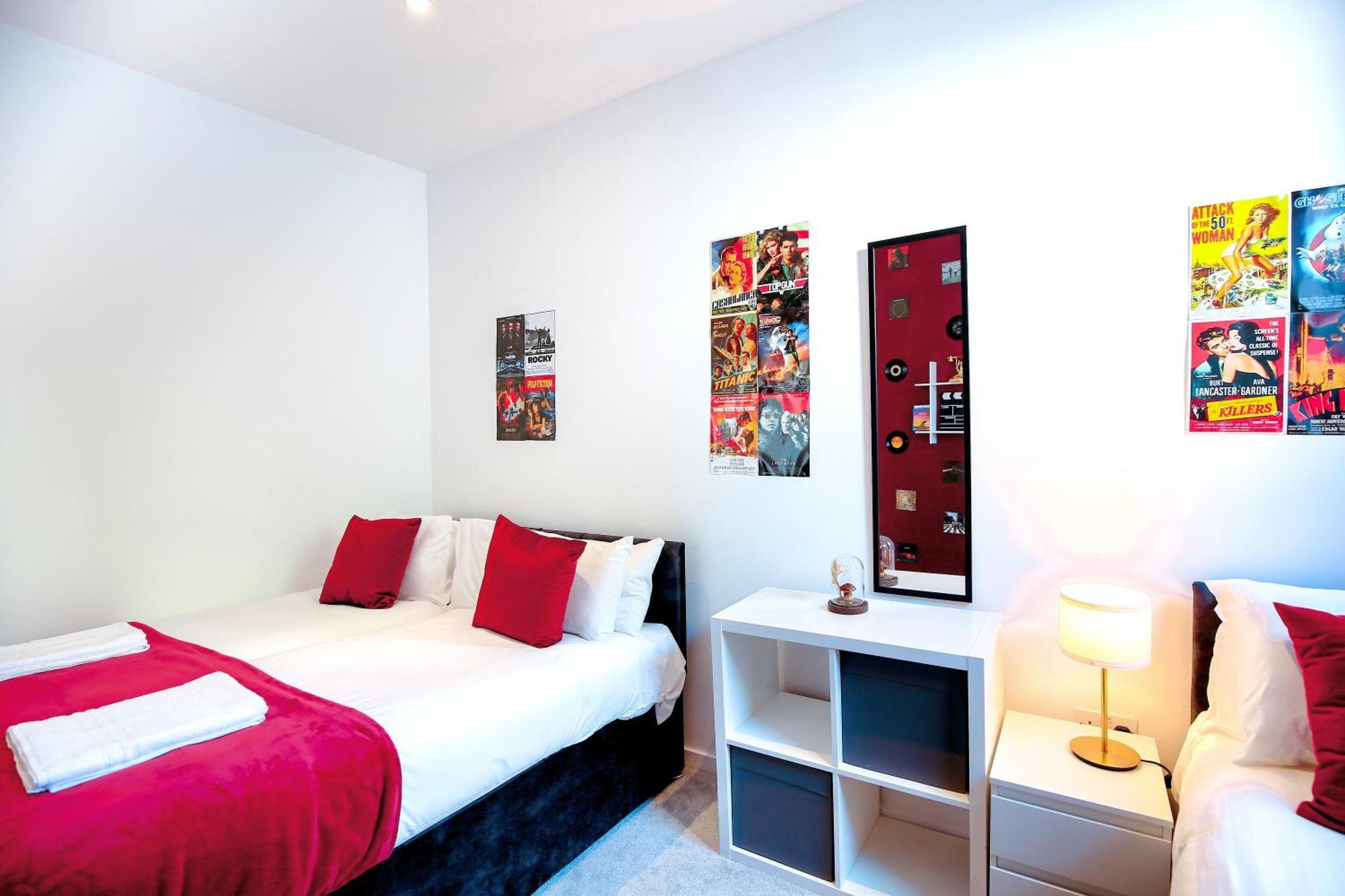 Three Bedroom House By Peacegrove Homes Short Lets & Serviced Accommodation Brighton With Free Wifi & Pet Friendly Exterior foto